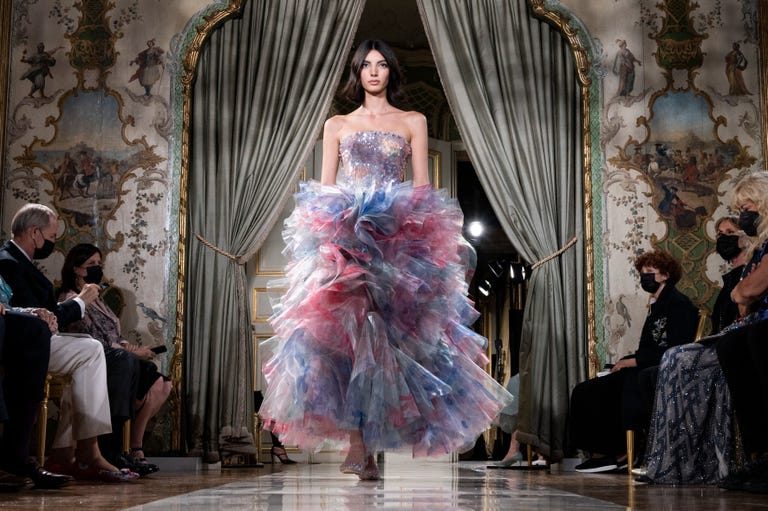 The Best Trends from Fall 2021 Couture Week to Try Now