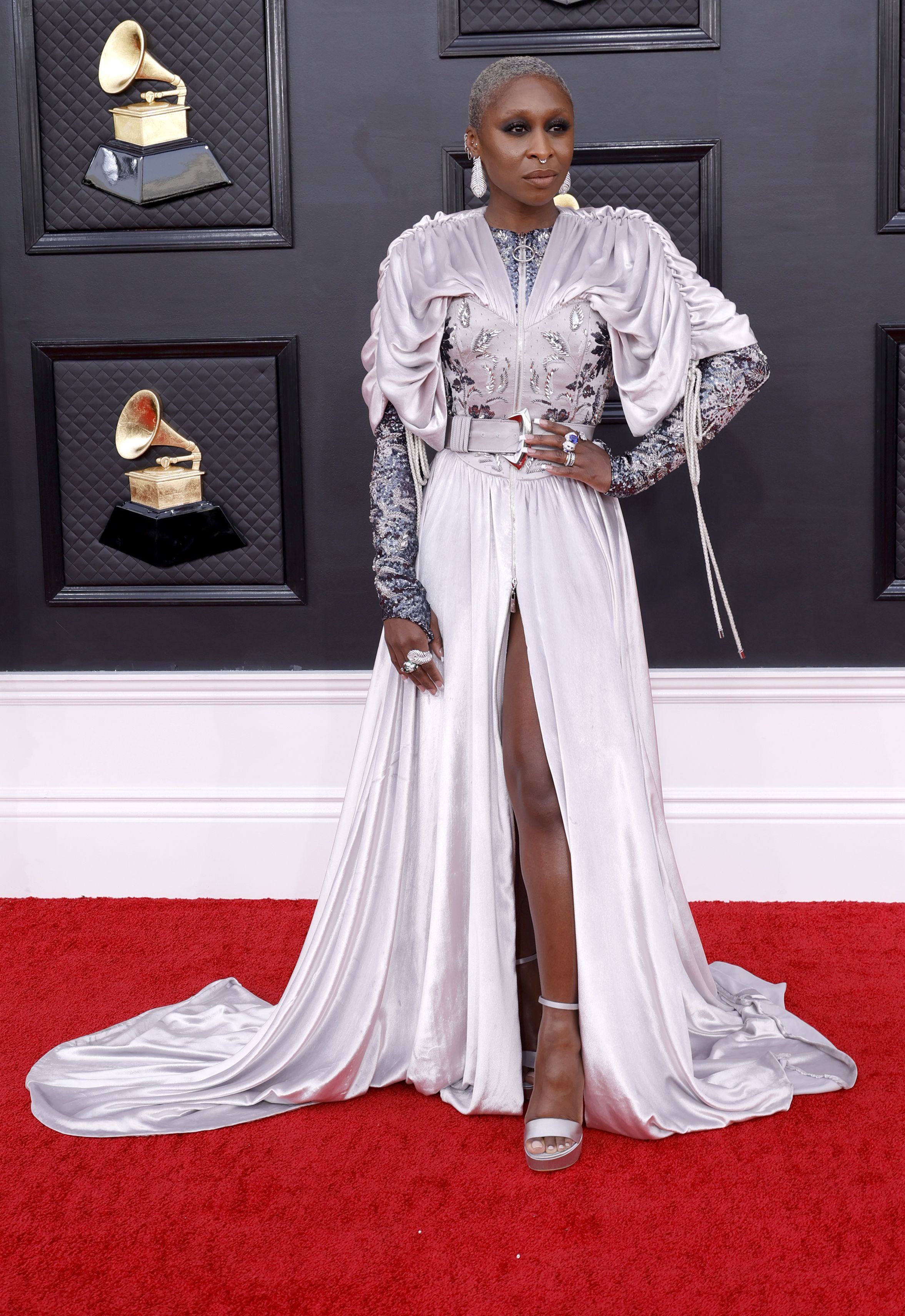 See the 27 Best and Worst Dressed Celebs at the 2022 Grammy Awards