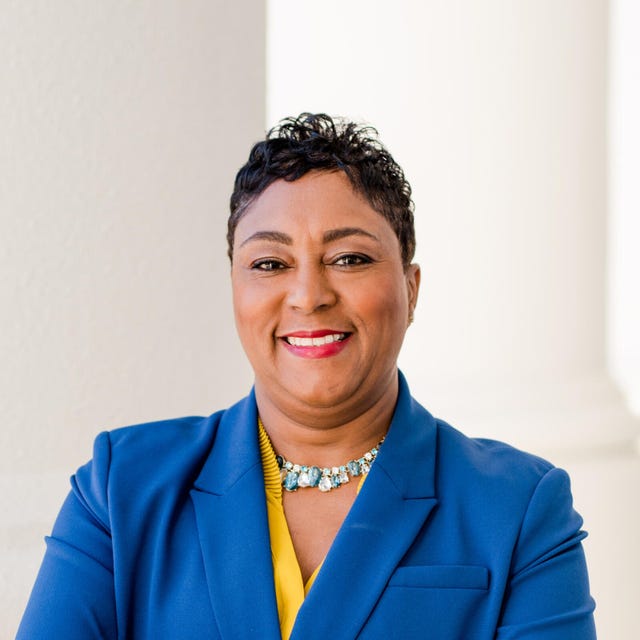speaker cynthia williams' headshot, pictured in front of a white background