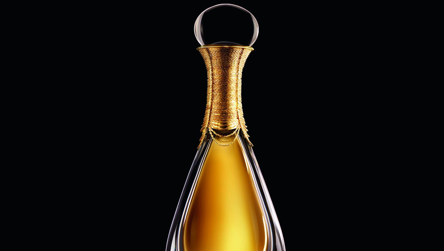 Perfume, Still life photography, Product, Glass bottle, Decanter, Liquid, Bottle, 