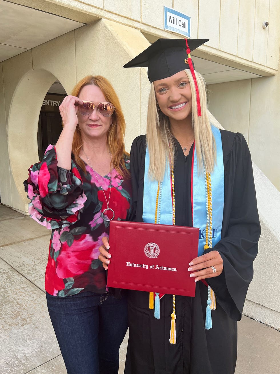 paige drummond graduation at university of arkansas may 2022