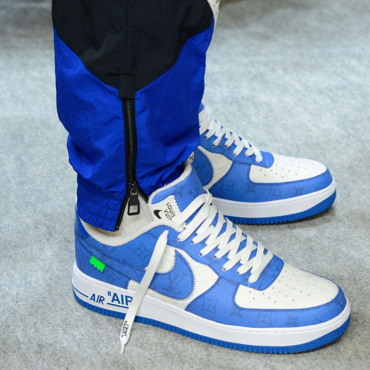 Louis Vuitton reinventa las zapatillas para hombre Nike Air Force 1