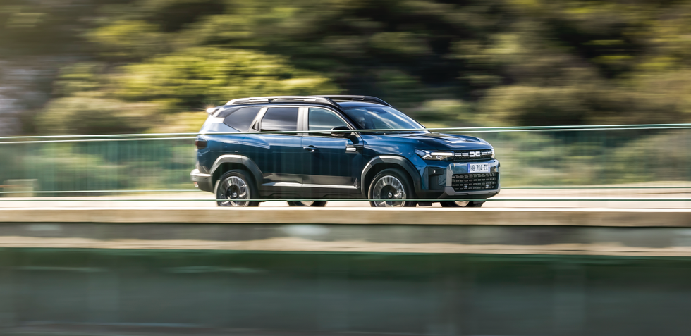 dacia-bigster-journey-2025-21-67e509d7bb7c4.png