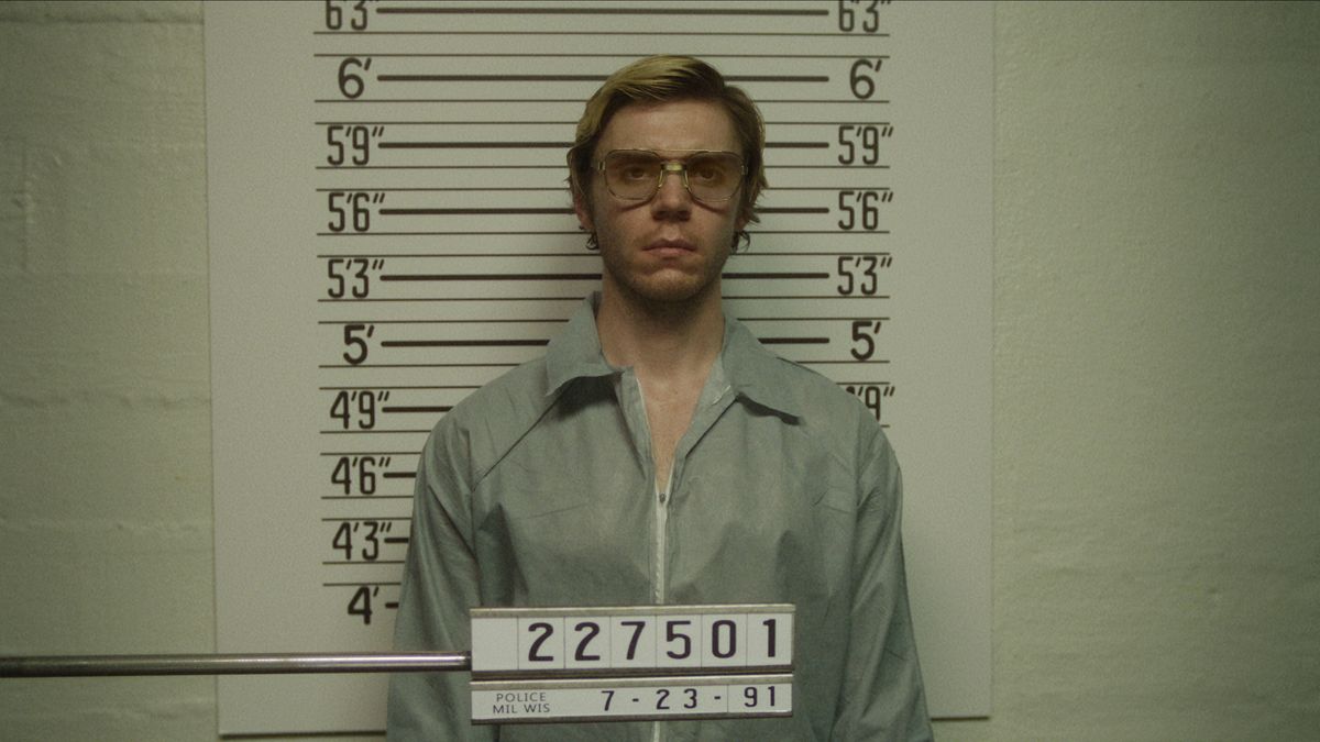 preview for DAHMER - Monster: The Jeffrey Dahmer Story - Official Trailer (Netflix)