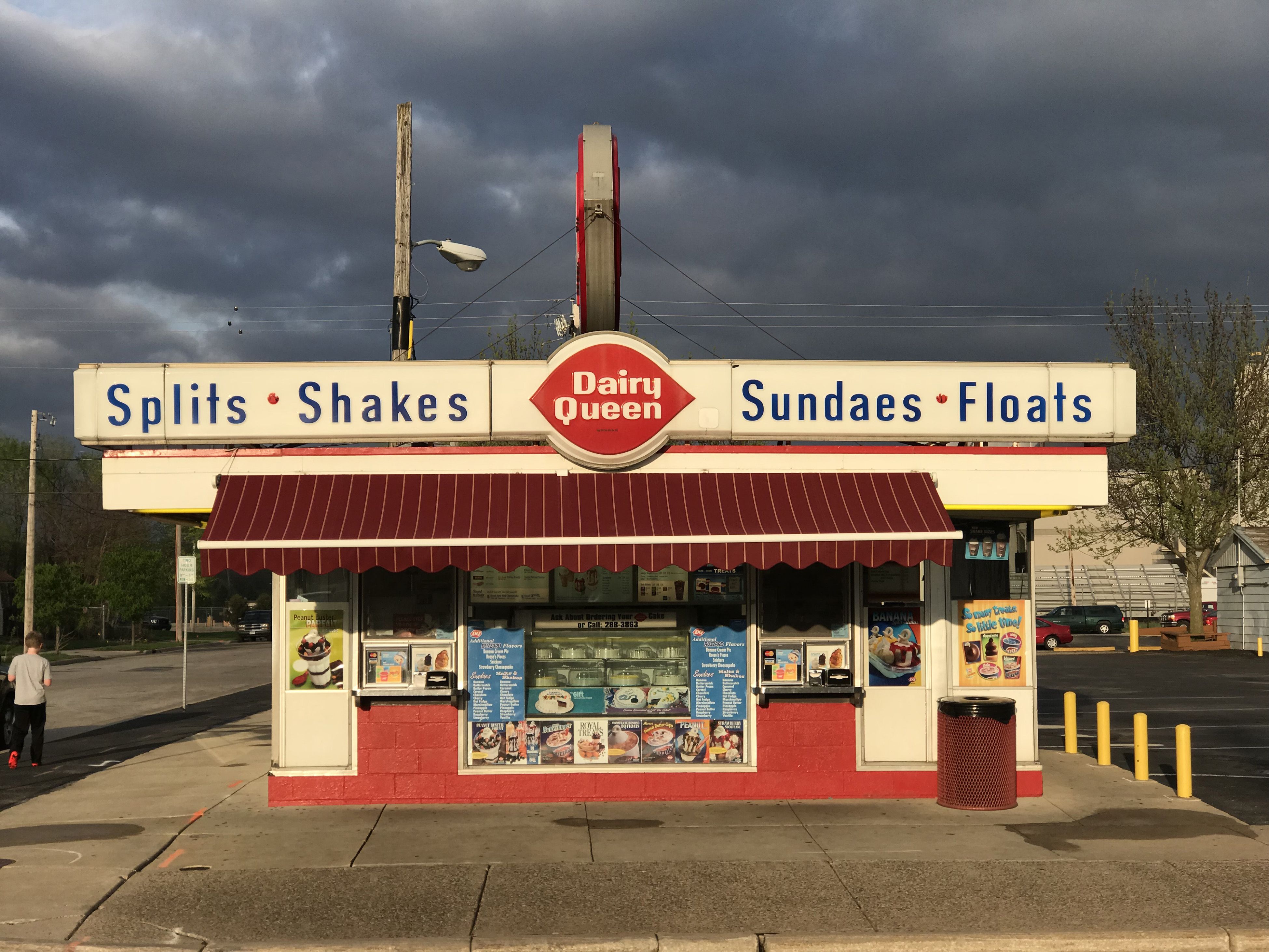 dairy queen logo history