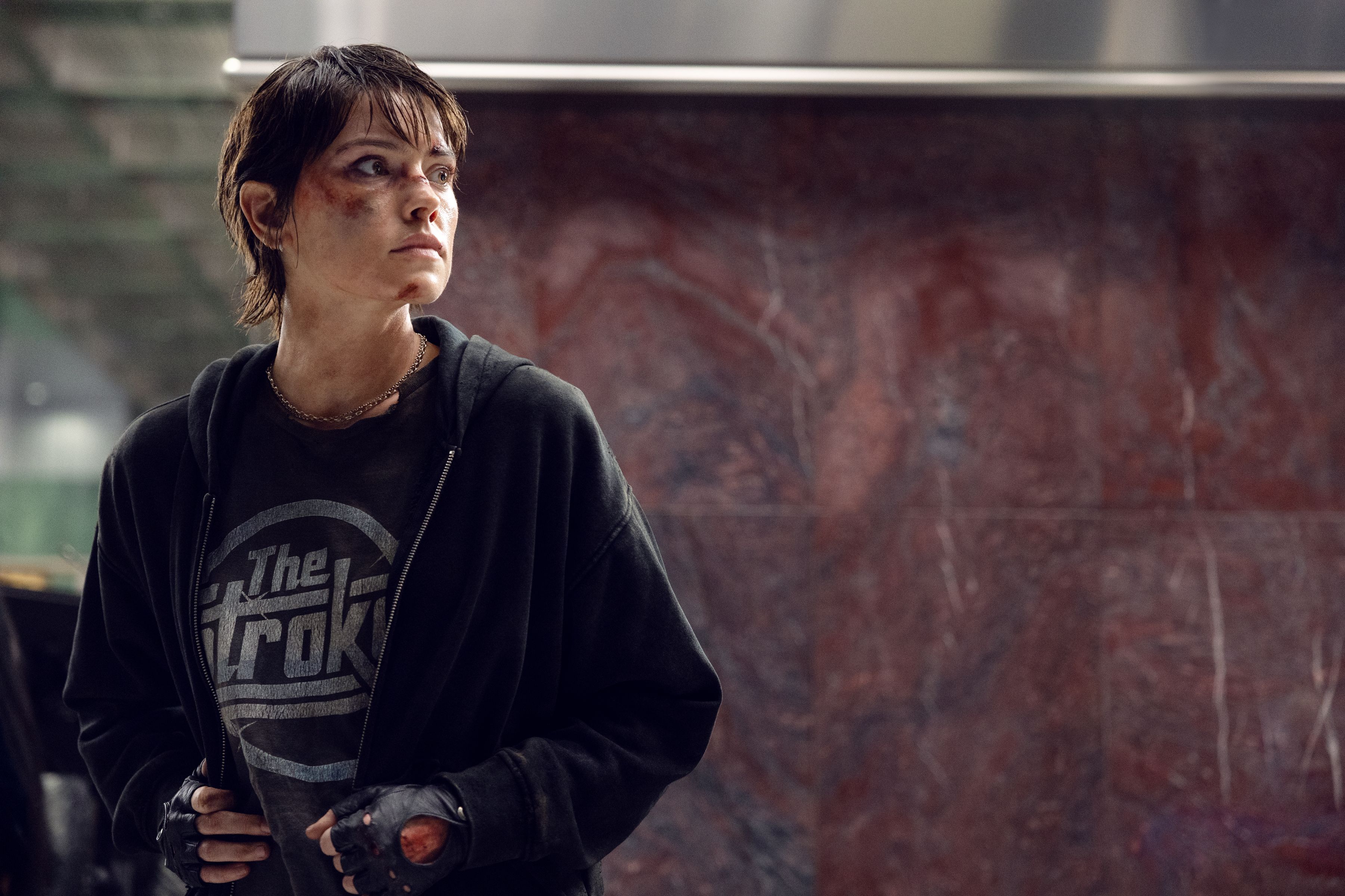 First trailer for Daisy Ridley's new British action movie Cleaner