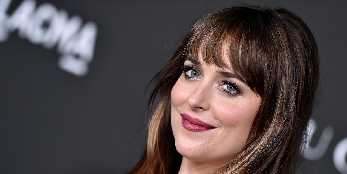 Dakota Johnson Wore a Form-Fitting Crystal Corset That Made Everyone ...