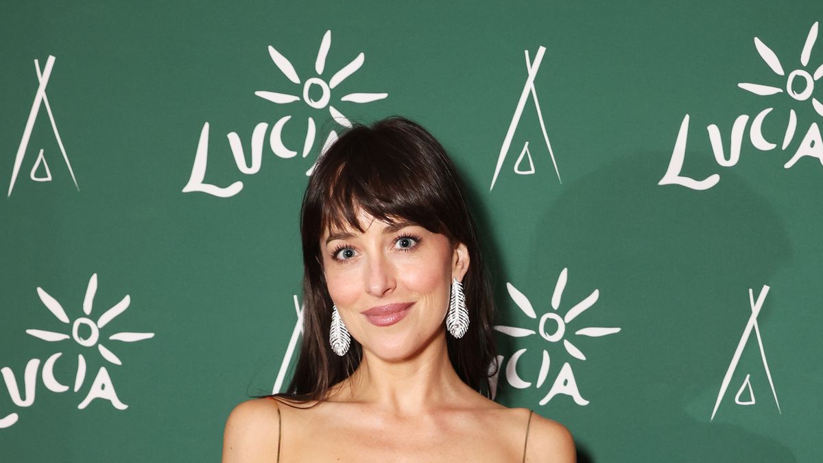 Dakota Johnson'ın Çıkma İkilemlerinizi Çözmesi için önizleme