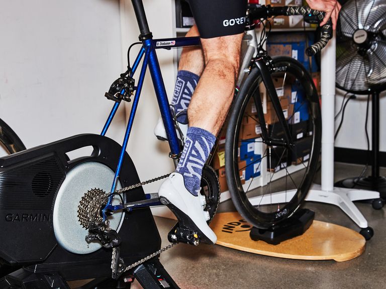 Smart Bike Trainers and Cycling Apps Buying Guide - Complete Tri