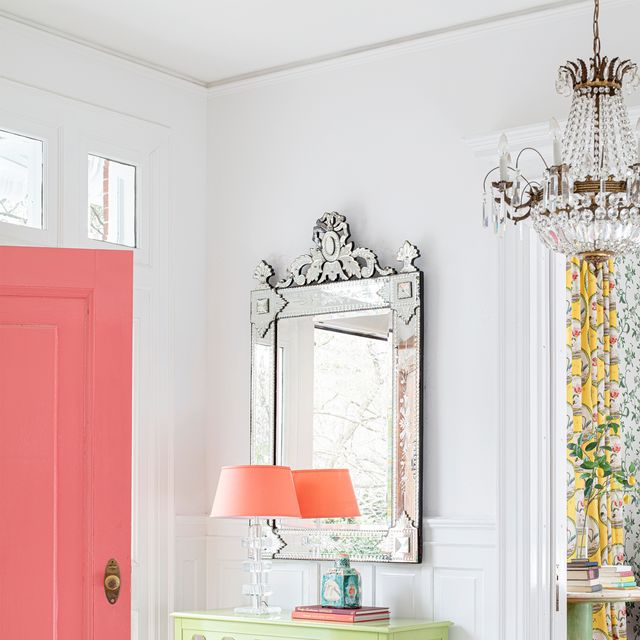 Entryway Light: How to Choose a Light for Your Foyer