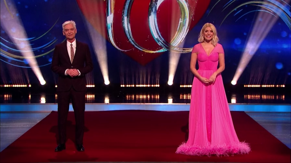 dancing on ice   holly and phil
