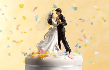 dancing wedding cake figurines