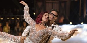 The New 'Dancing With the Stars' Winner of Season 27 Has Sparked a Major Twitter Controversy