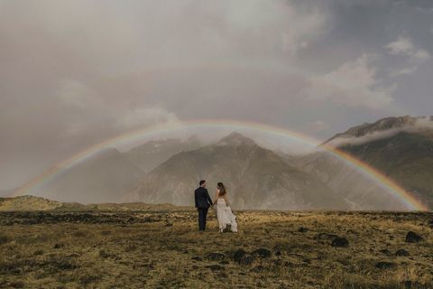 junebug-weddings-best-engagement-photos-2018
