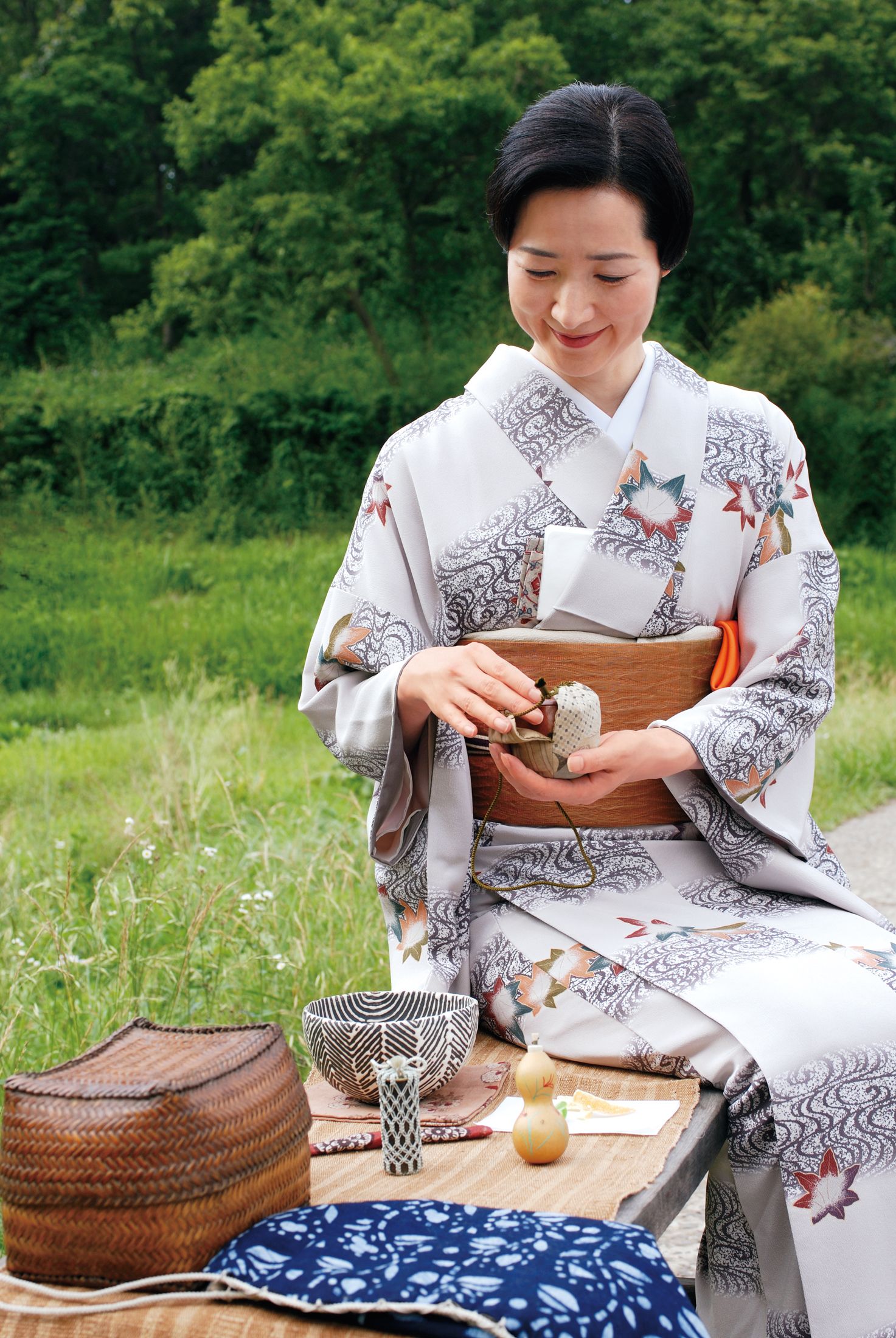 安達絵里子の着物暮らし――着物が教えてくれること｜紫陽花帯が与えて