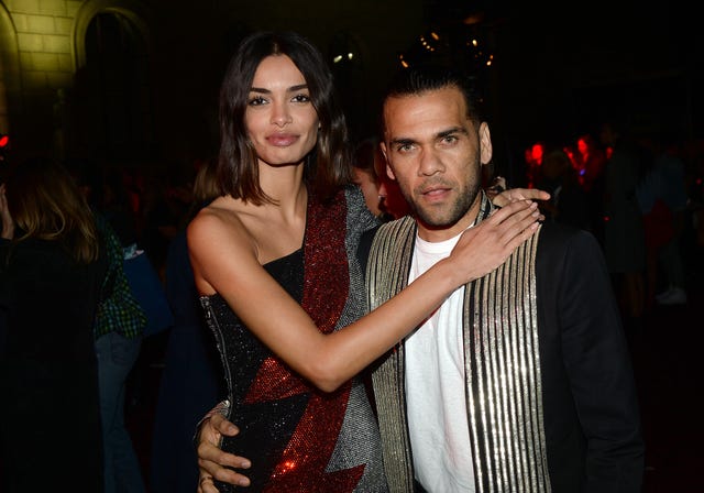 dani alves y joana sanz
