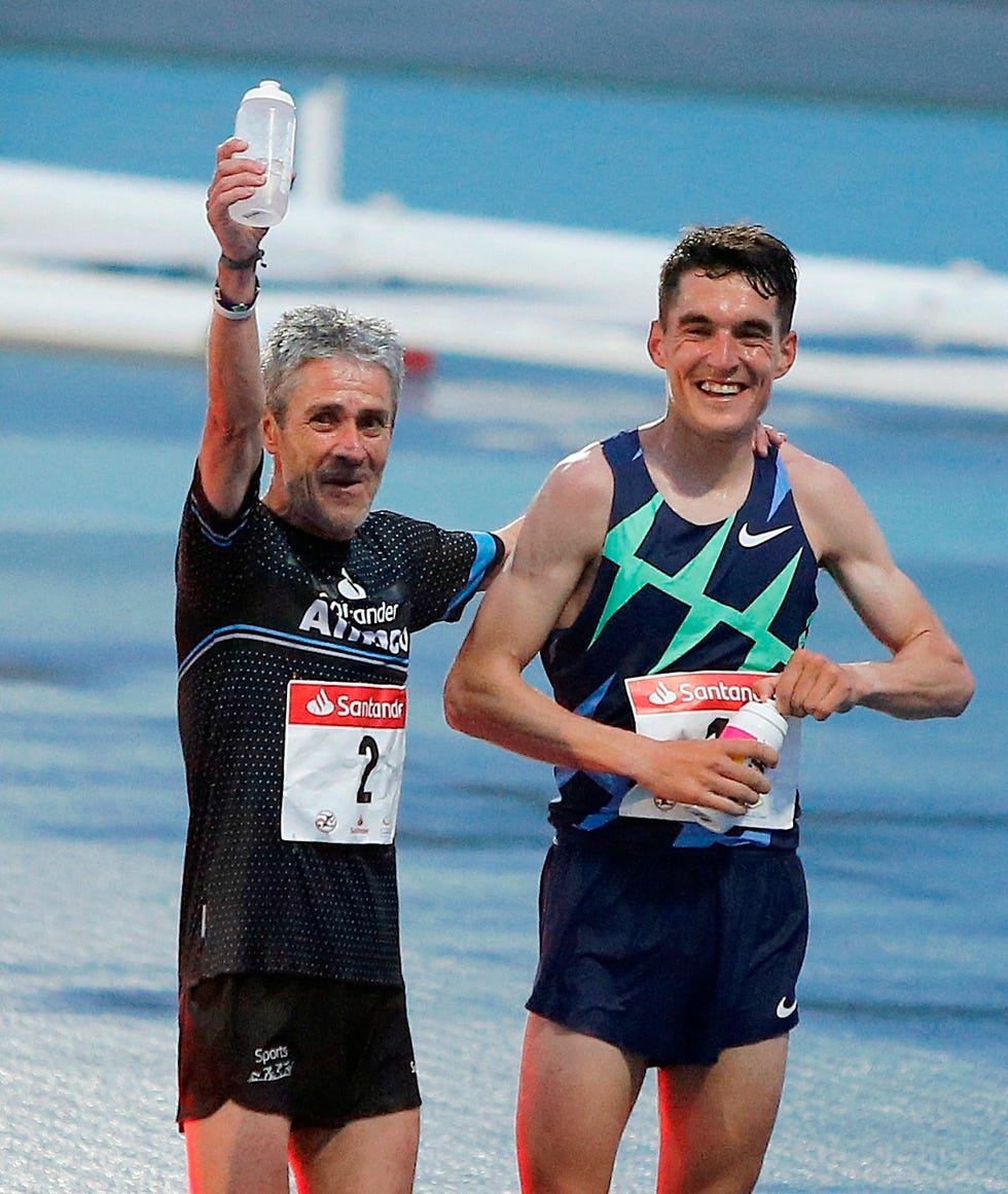 martín fiz y dani mateo tras el intento del récord de españa de la hora