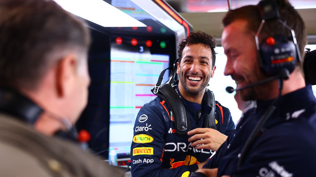 Daniel Ricciardo Returns to F1 with AlphaTauri, Replaces Nyck de Vries