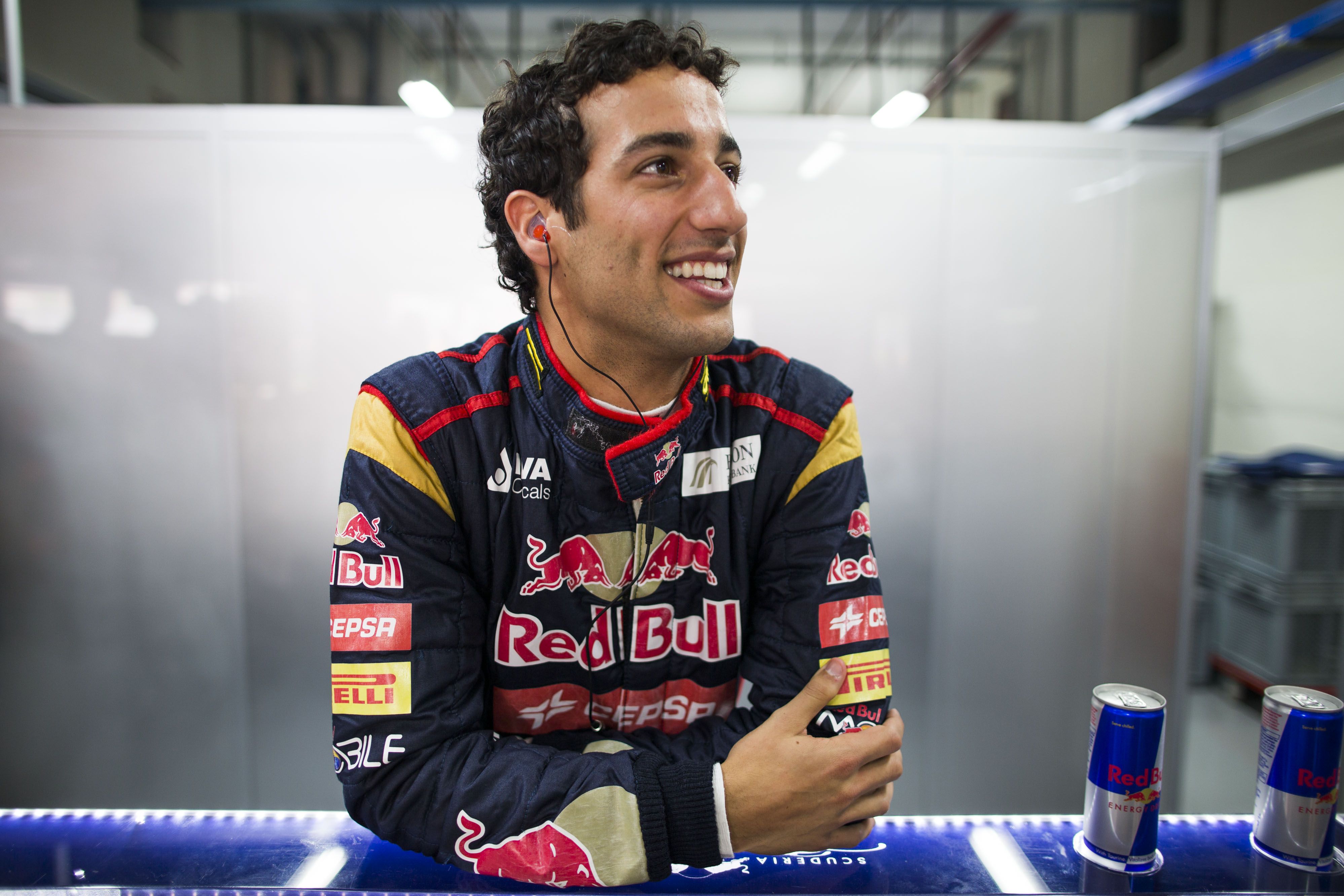 Daniel Ricciardo Formula One Racing Driver Cardboard Cutout Standee ...
