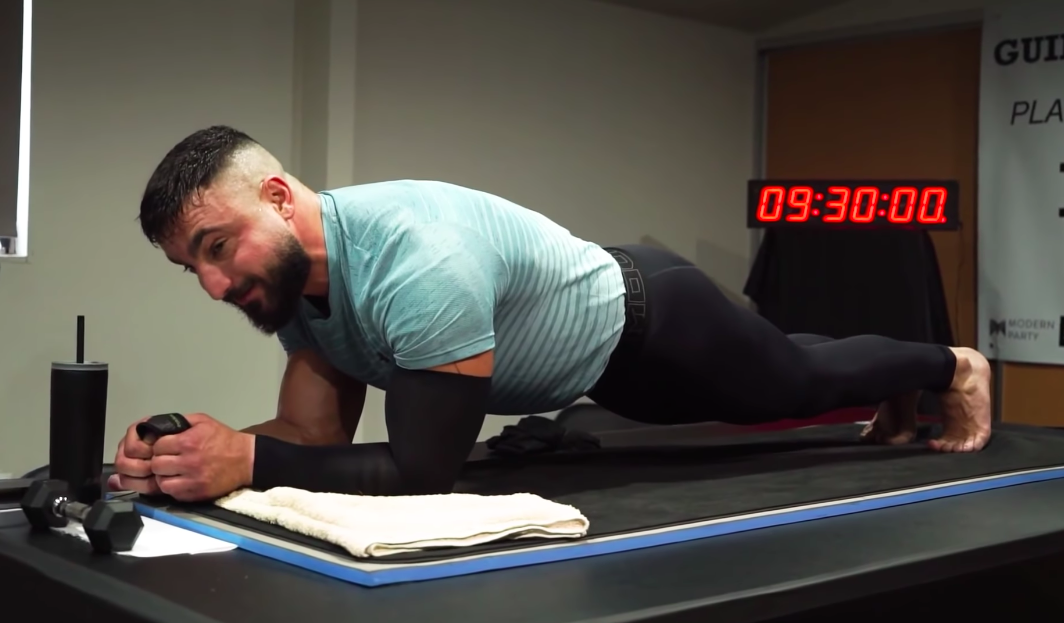 Put away clothes Antibiotics comfort This Guy Smashed the World Record for Longest Plank of All Time