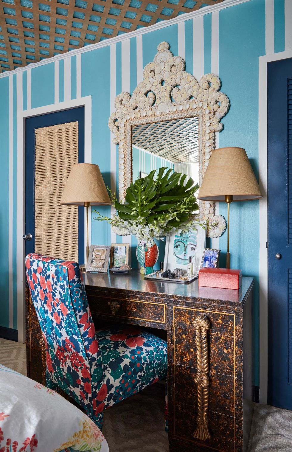 Blue, Room, Interior design, Furniture, Turquoise, Living room, Aqua, Wall, Dining room, Home, 