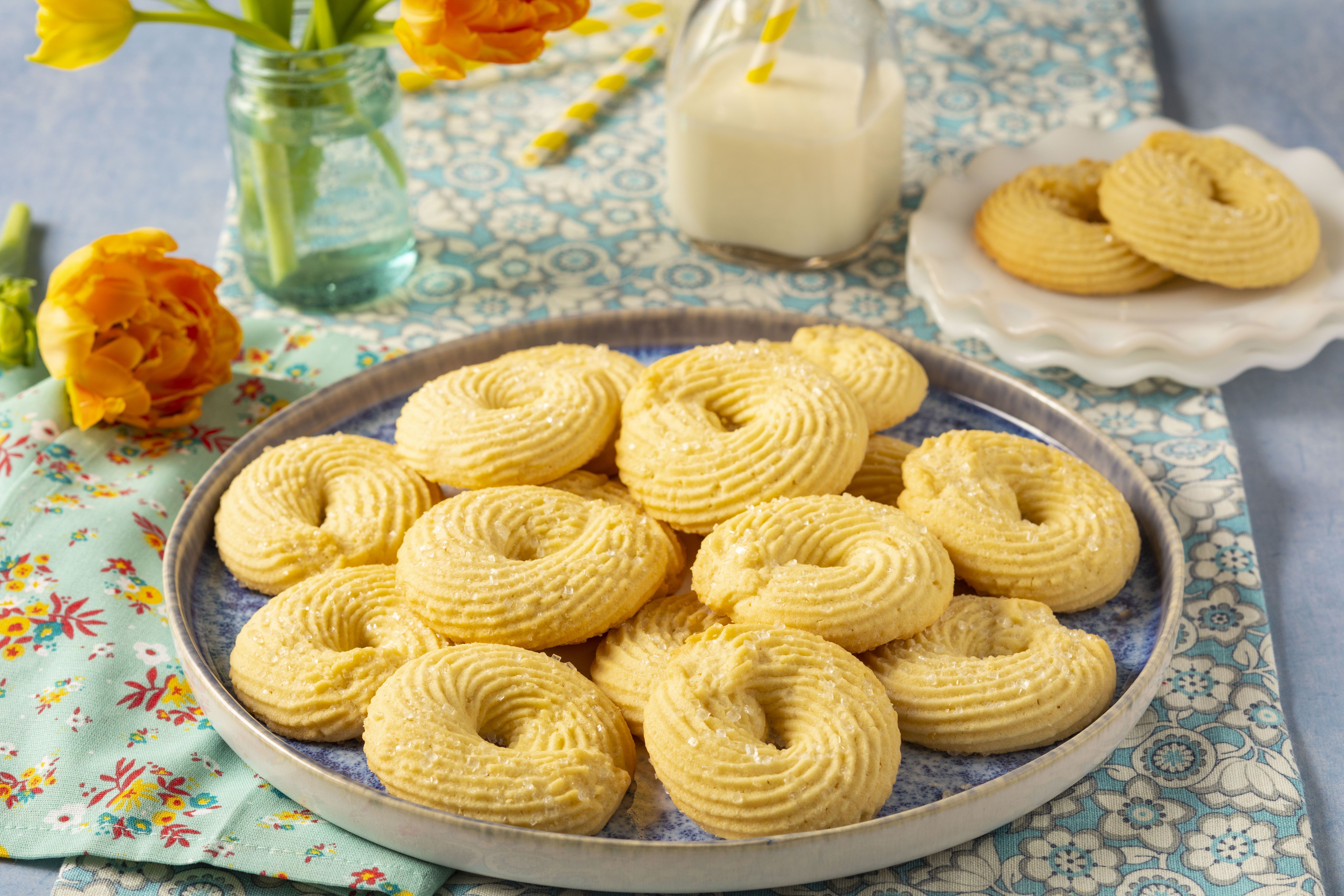 Danish Butter Cookies - Easy Cookie Recipes