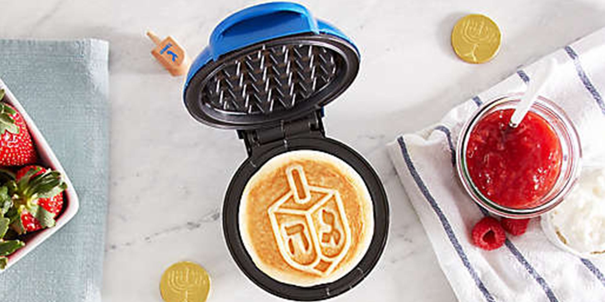 Brown Rice Pancakes - Dash Mini Griddle - Day 1 Bonne Maman Advent