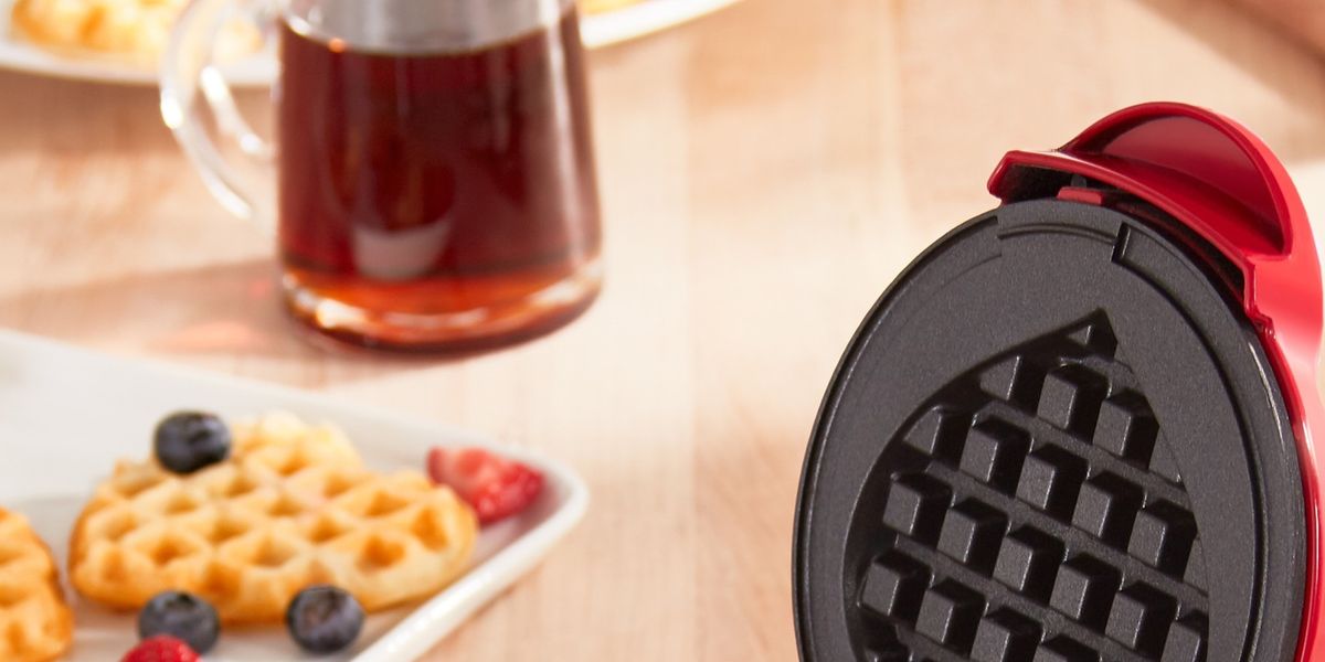 8 Best Heart Shaped Waffle Makers Of 2024