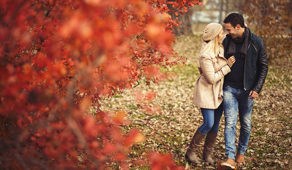 11 Fall Date Ideas—Because This Season Is Truly the Best