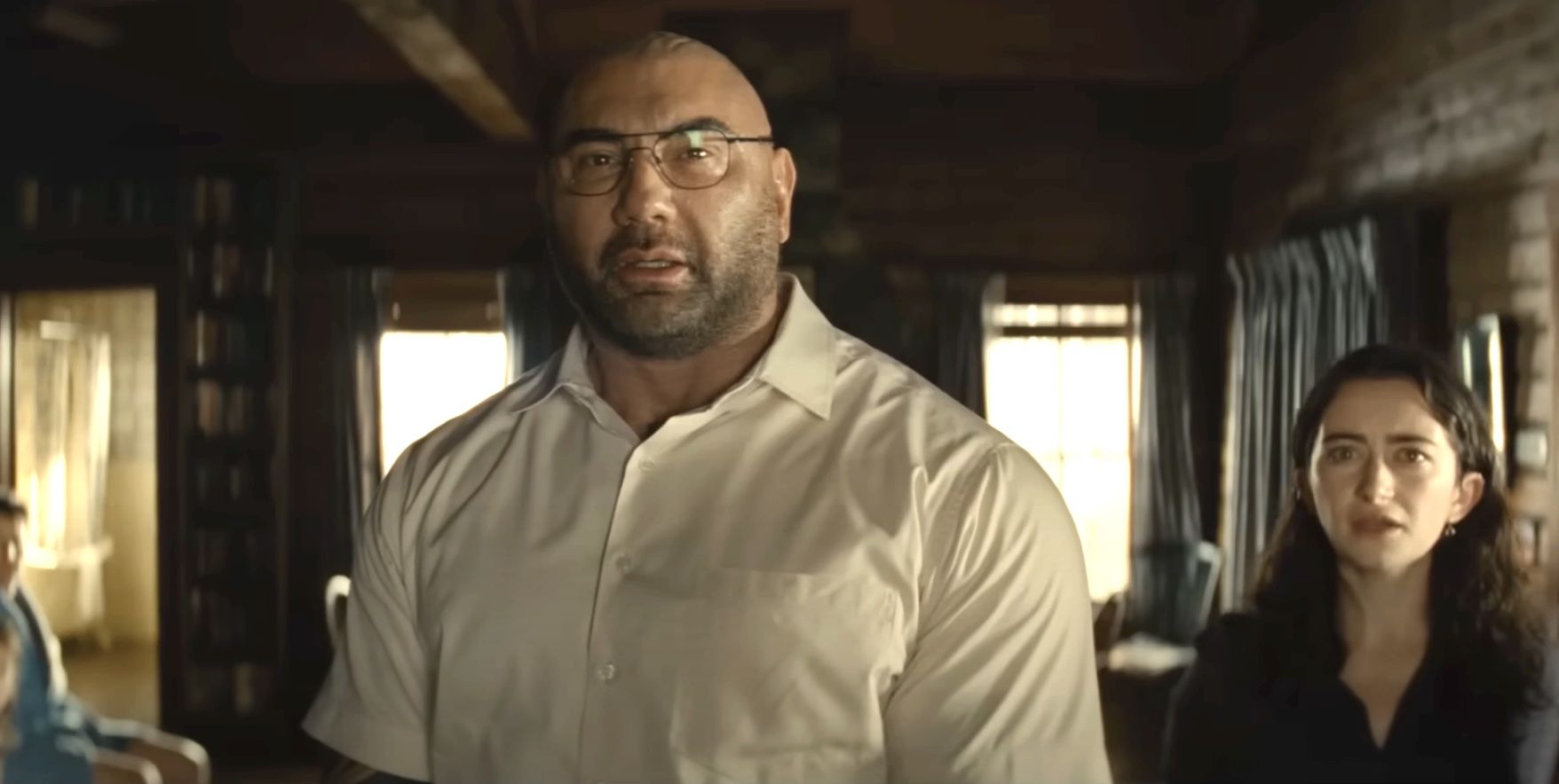 Knock at the Cabin - Official Trailer (2023) Dave Bautista, M. Night  Shyamalan 