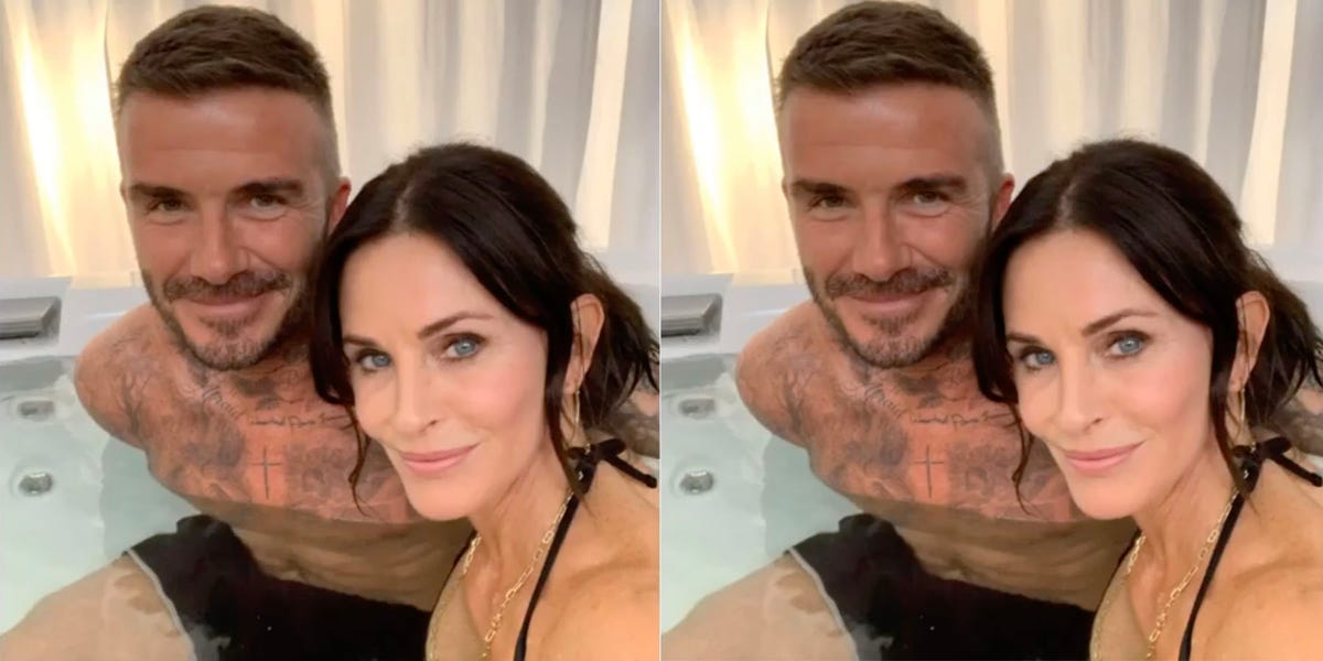 Courteney Cox & David Beckham Pose for Hot Tub Selfie for Modern Family