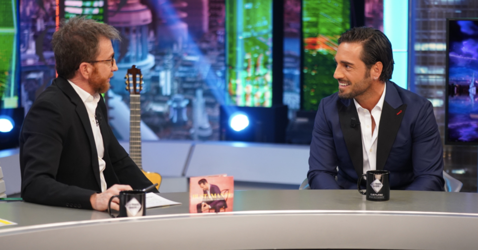 david bustamante cumple años y se acuerda de álex