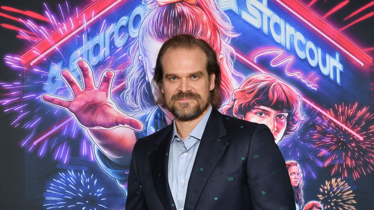 David Harbour reveals Stranger Things team called '10 minutes