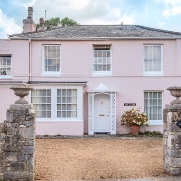 Rose Cottage, the childhood home of Pink Panther actor David Niven in the village of Bembridge on the Isle of Wight, is on sale for £975,000.