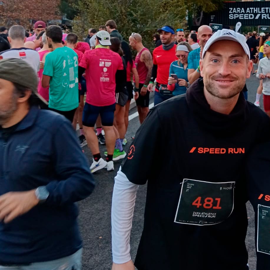 david romo, equipo de runner's world en la carrera zara athleticz speed run