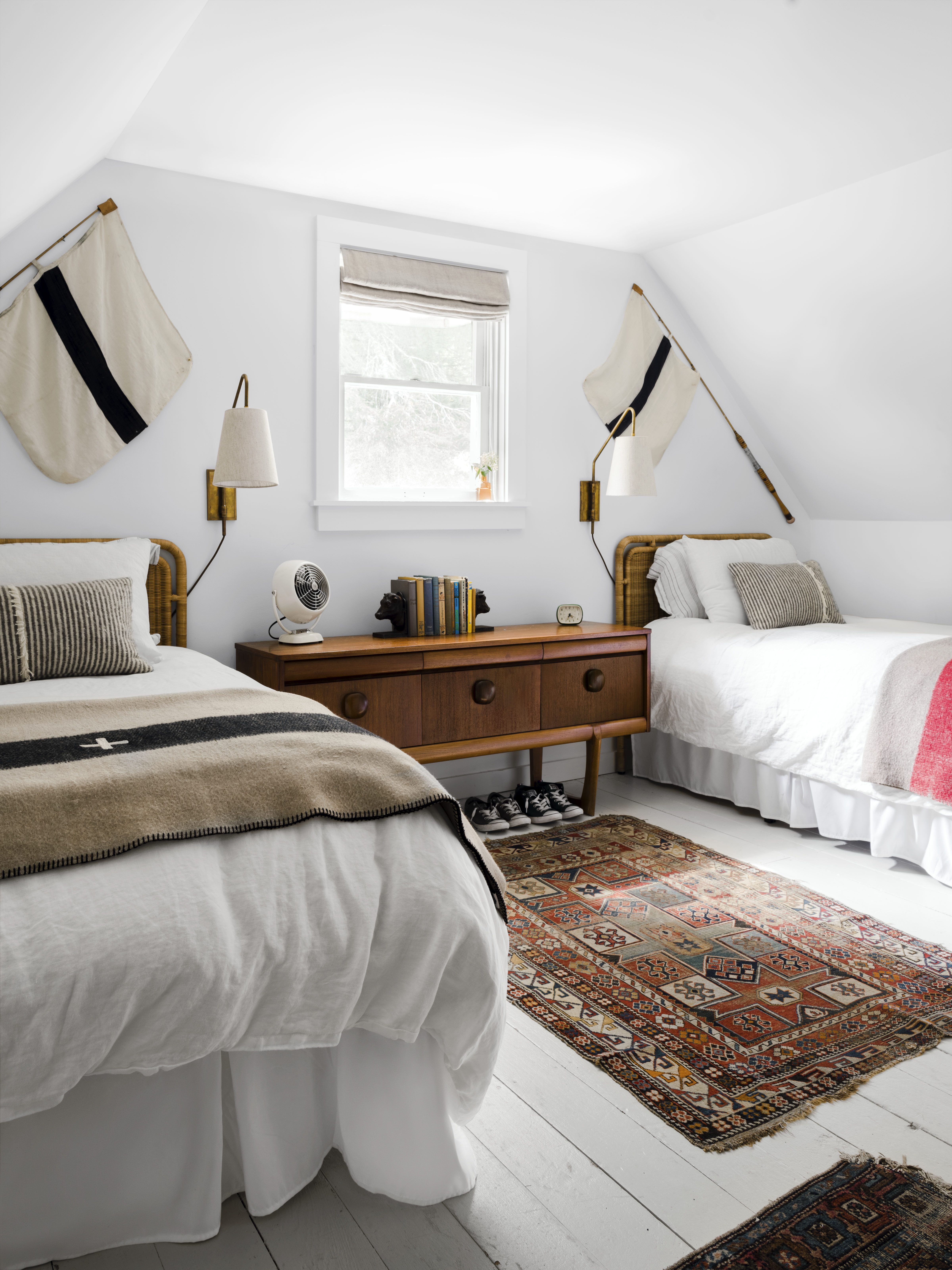 Cozy Bunk Room for the Family