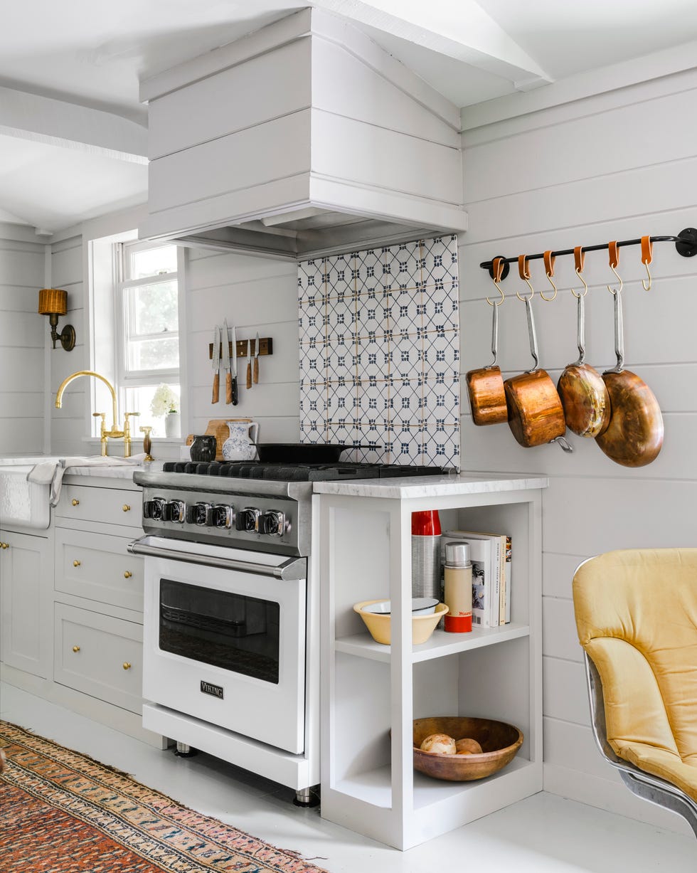 White Viking Stove - Contemporary - kitchen - More Design Build