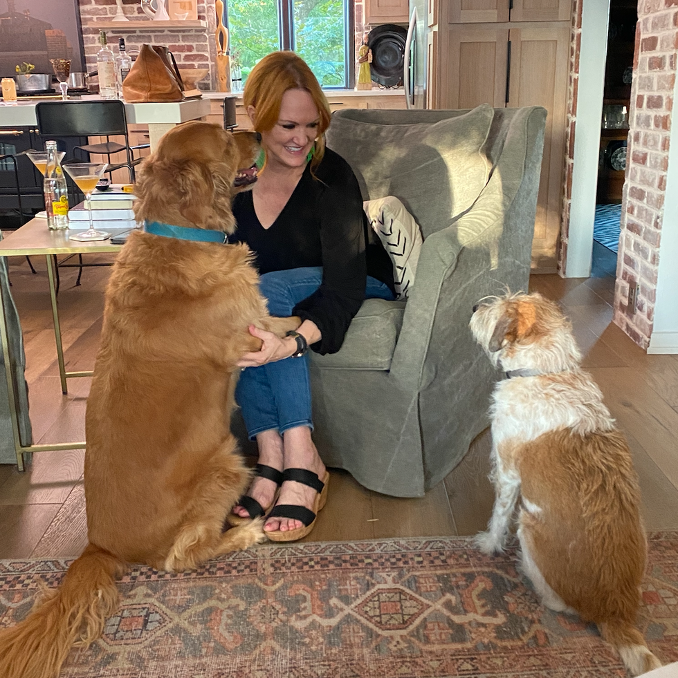 day in the life cyndi kane ree drummond dogs