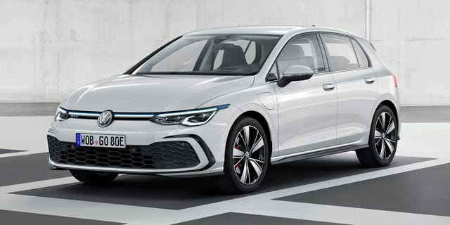 VW Golf GTE Is the 242-HP Hybrid Performance Version of New Golf