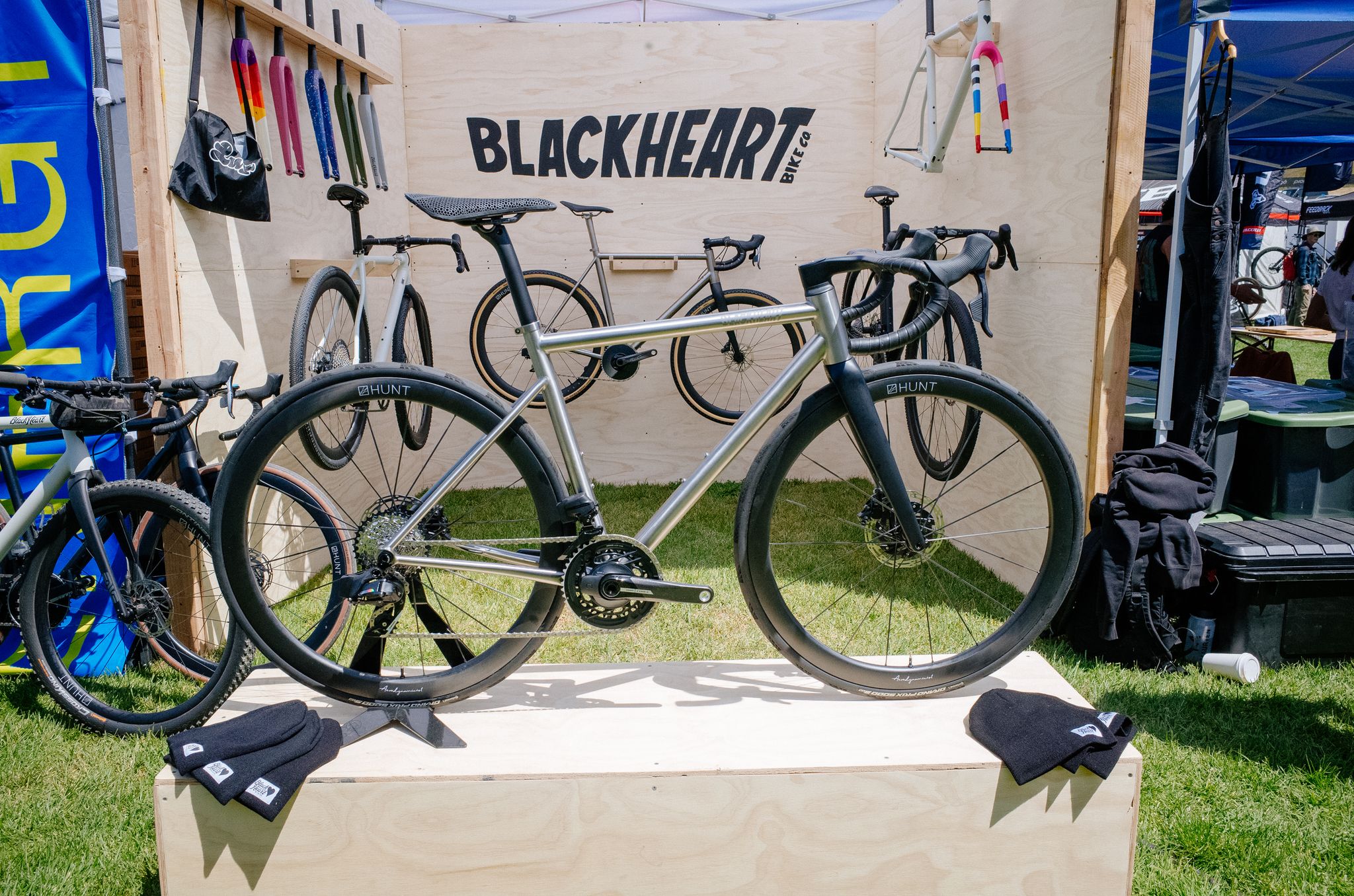 Sea Otter 2023  Van Rysel launches new road and gravel bikes – and it's an  impressive line-up