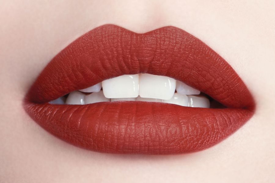 Lip, Red, Mouth, Lipstick, Skin, Chin, Pink, Jaw, Close-up, Lip gloss, 