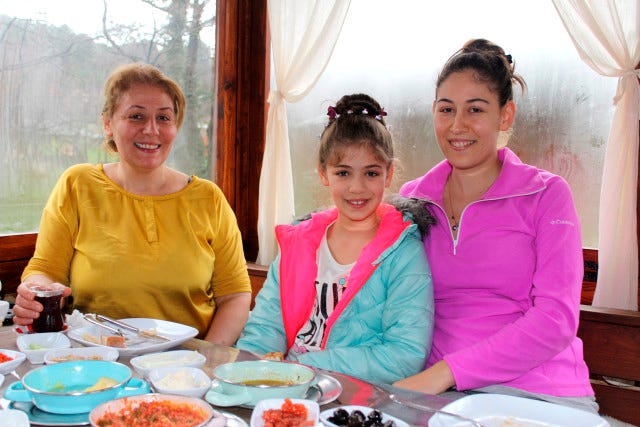 isabella guvenilir elif familia