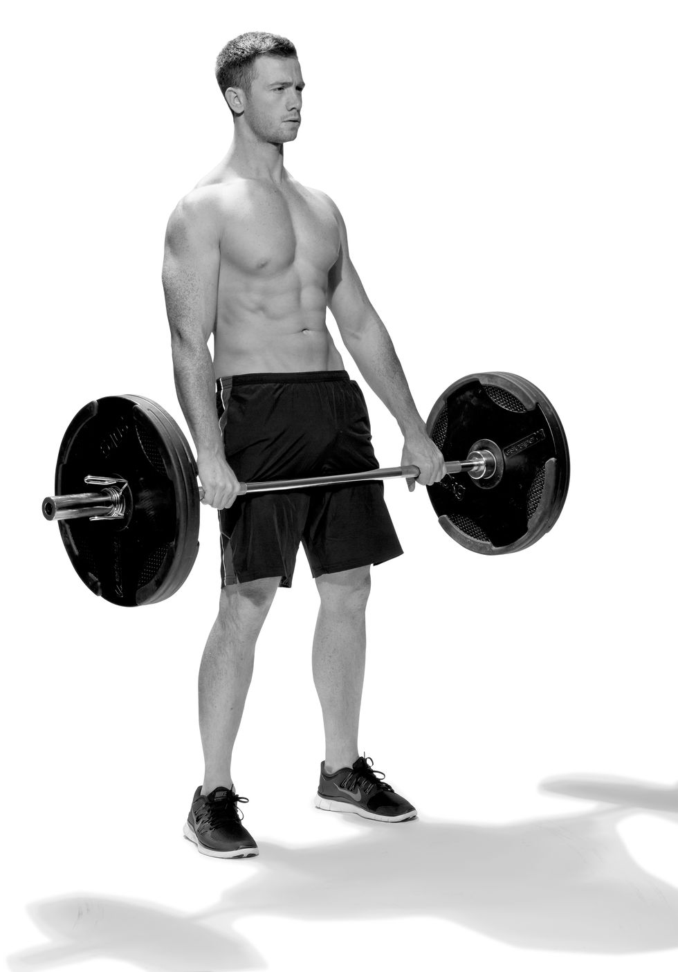 how to perform the pause deadlift