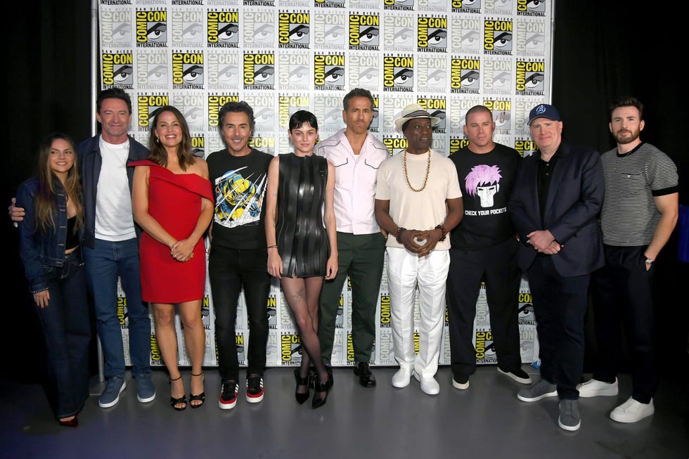 deadpool and wolverine comiccon panel cameo stars, chris evans, wesley snipes, jennifer garner, channing tatum