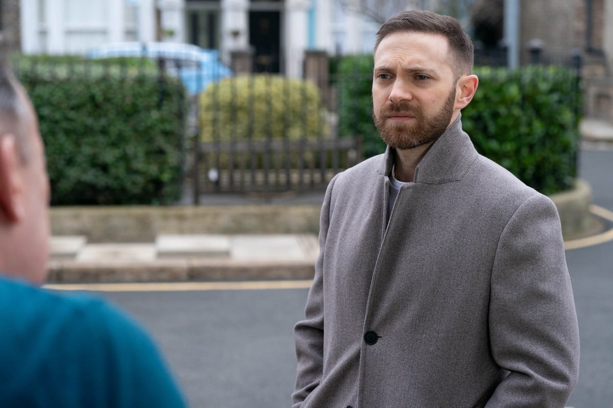 EastEnders spoilers for July 22-26! Reiss gets desperate for money