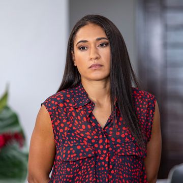 josephine jobert as ds florence cassell, death in paradise