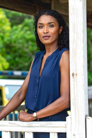 sara martins, death in paradise