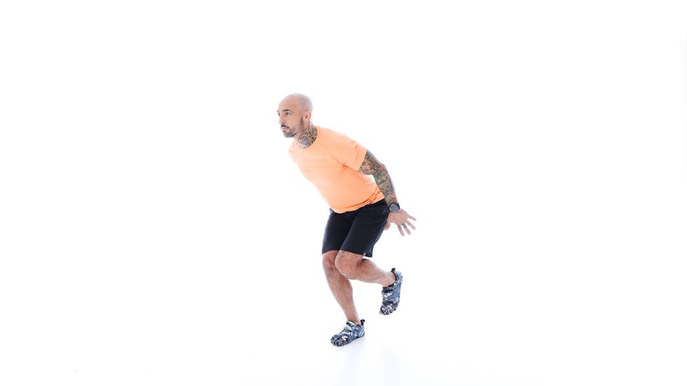 victor téllez, 'entrenador del mes' de diciembre 2023 en de runner's world