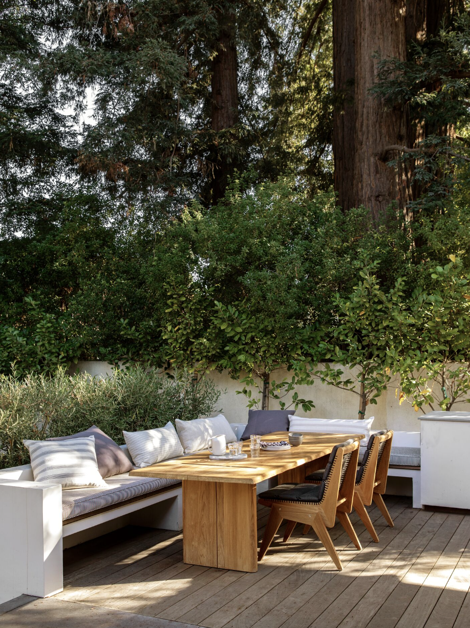 32 Creative Deck Ideas - Beautiful Outdoor Deck Designs