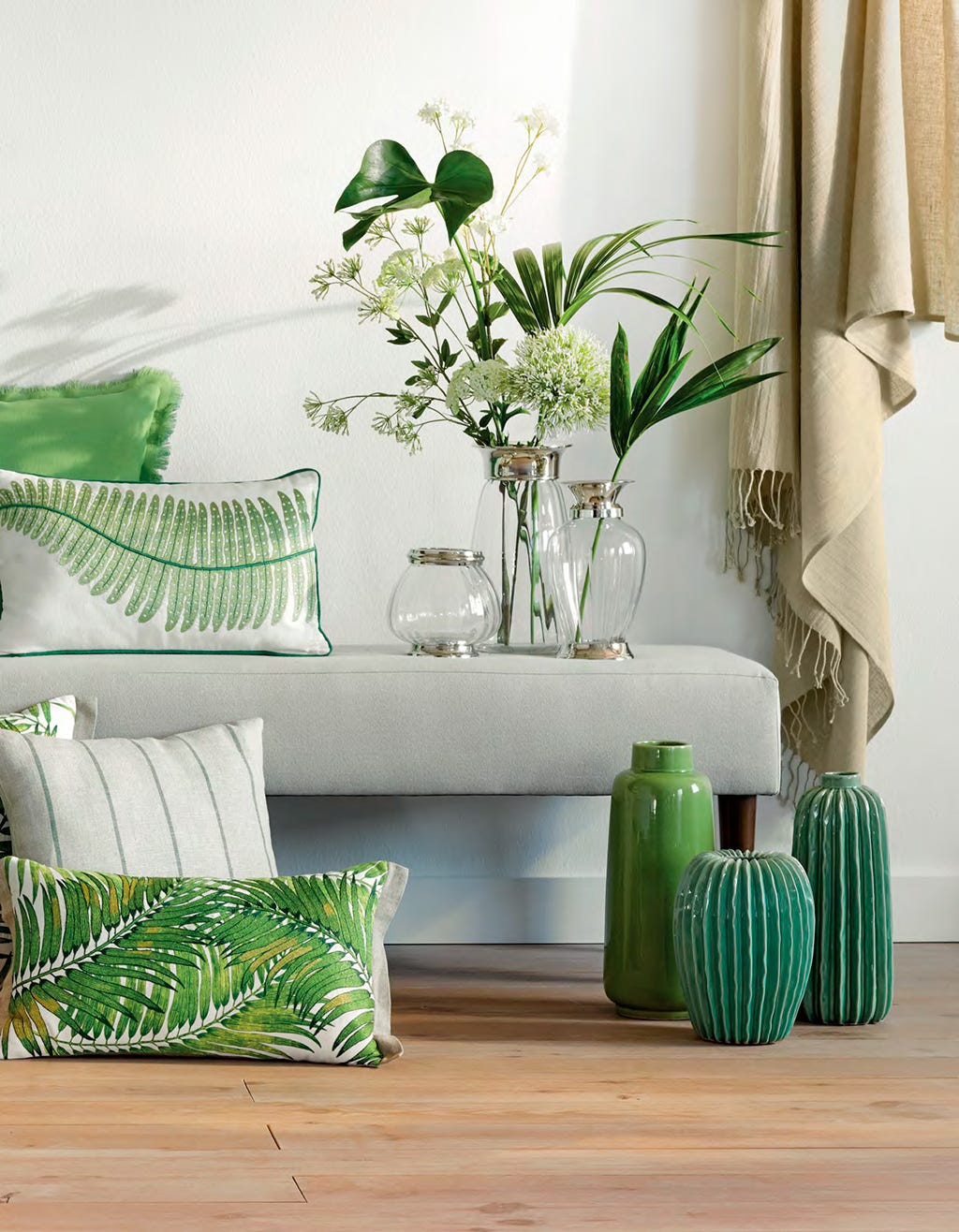 Green, Living room, Room, Interior design, Furniture, Table, Floor, Plant, Houseplant, Textile, 